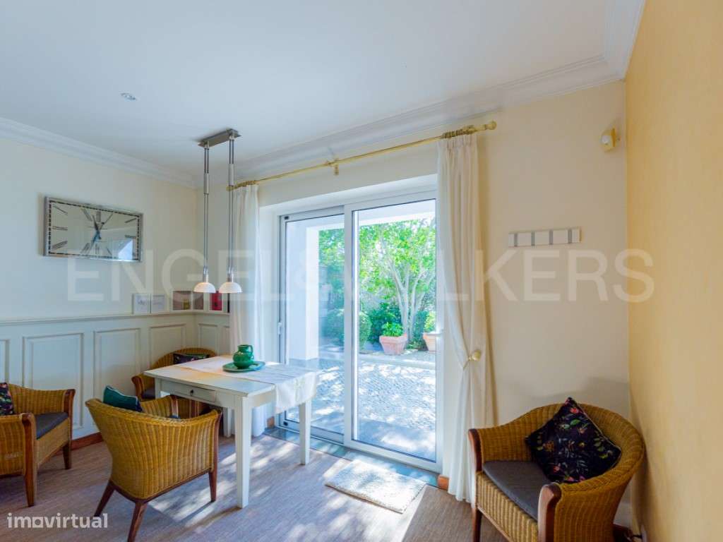 Vila Elegante com Vista Mar entre Estoi e Santa Bárbara Nexe-25