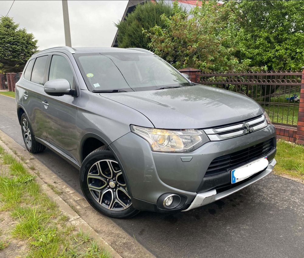 Mitsubishi Outlander III 2015