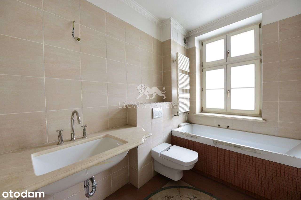 Nowa kamieniczka Centrum. House in the City Centre-7