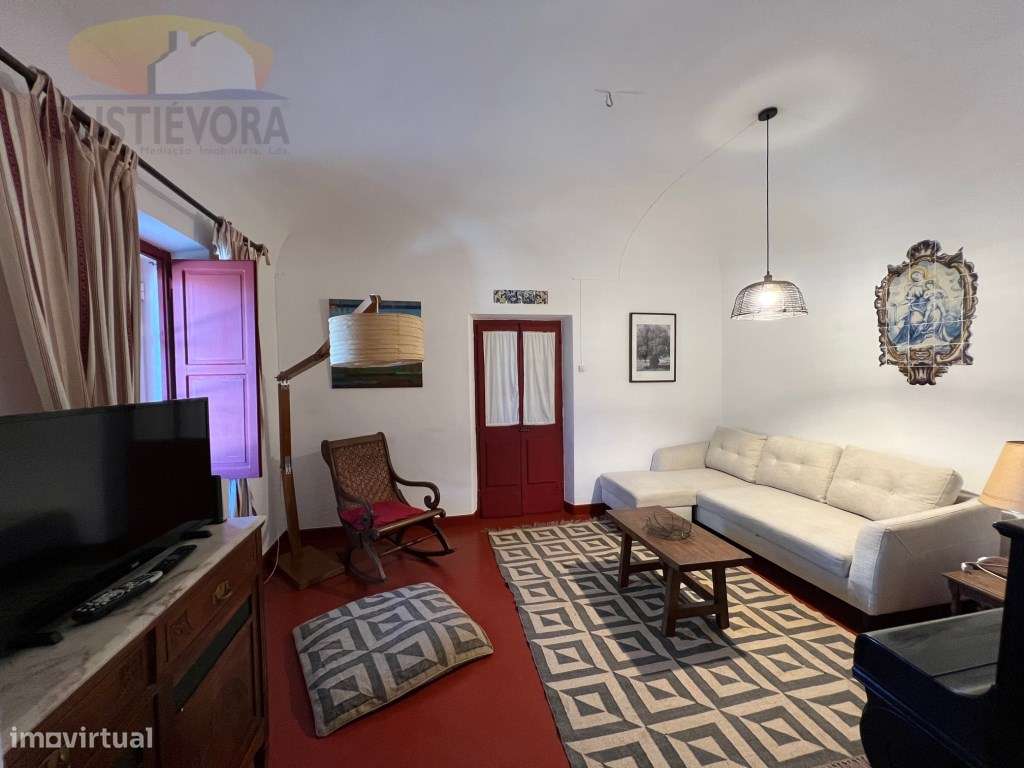 Quinta com 16 ha, com 4 Moradias Unifamiliares, piscina e várias ár...-26