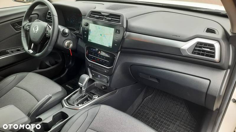 SsangYong Tivoli Grand 1.5 T-GDI Adventure Plus - 19