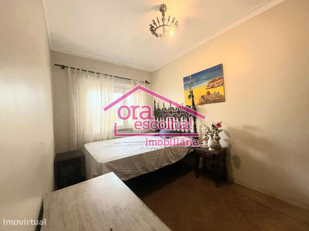 Apartamento T1 com logradouro e Anexo na Cruz de Pau! - Grande imagem: 4/5