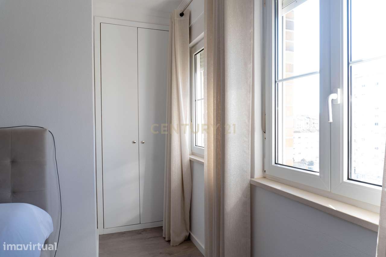 Apartamento T3 duplex em Carregado -Alenquer, União das Freguesias de-11