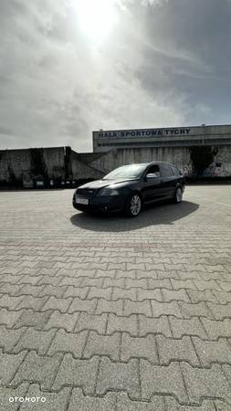 Skoda Octavia 2.0 TFSI RS - 26