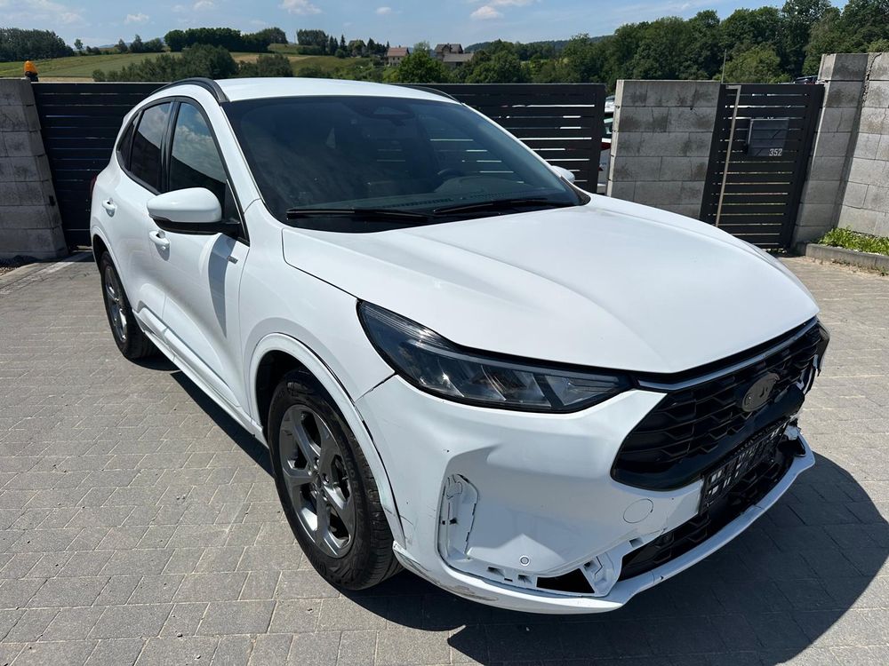 Ford Kuga III 2.5 Duratec FHEV ST-LINE 2025