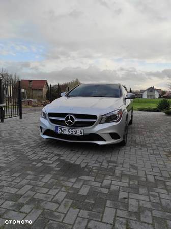 Mercedes-Benz CLA 250 4-Matic - 2