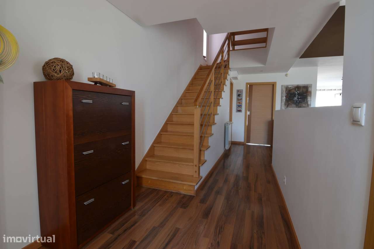 Moradia em condomínio com piscina - Alcochete-27