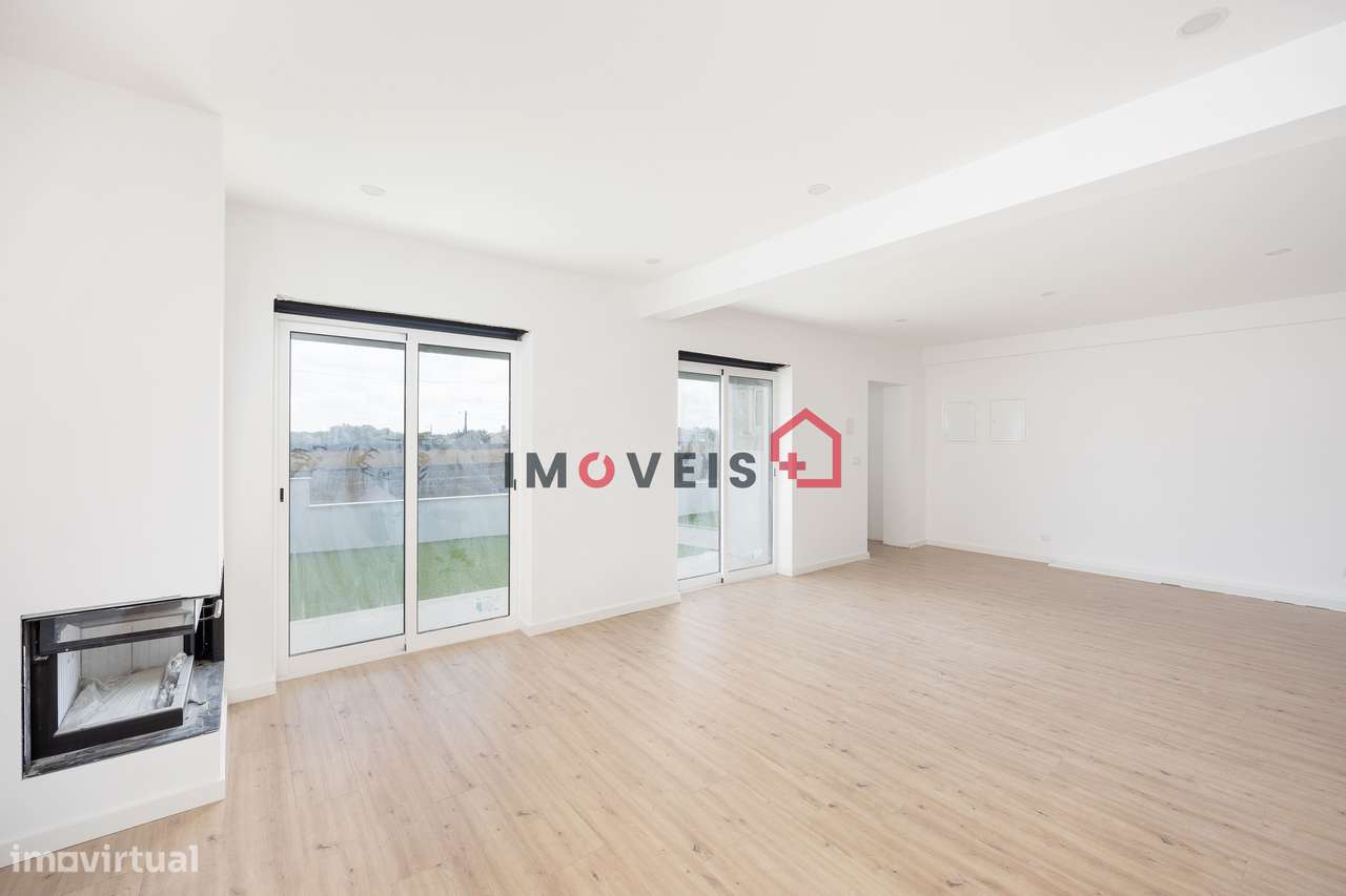 MORADIA NOVA | ATAÍJA DE BAIXO - Grande imagem: 4/35