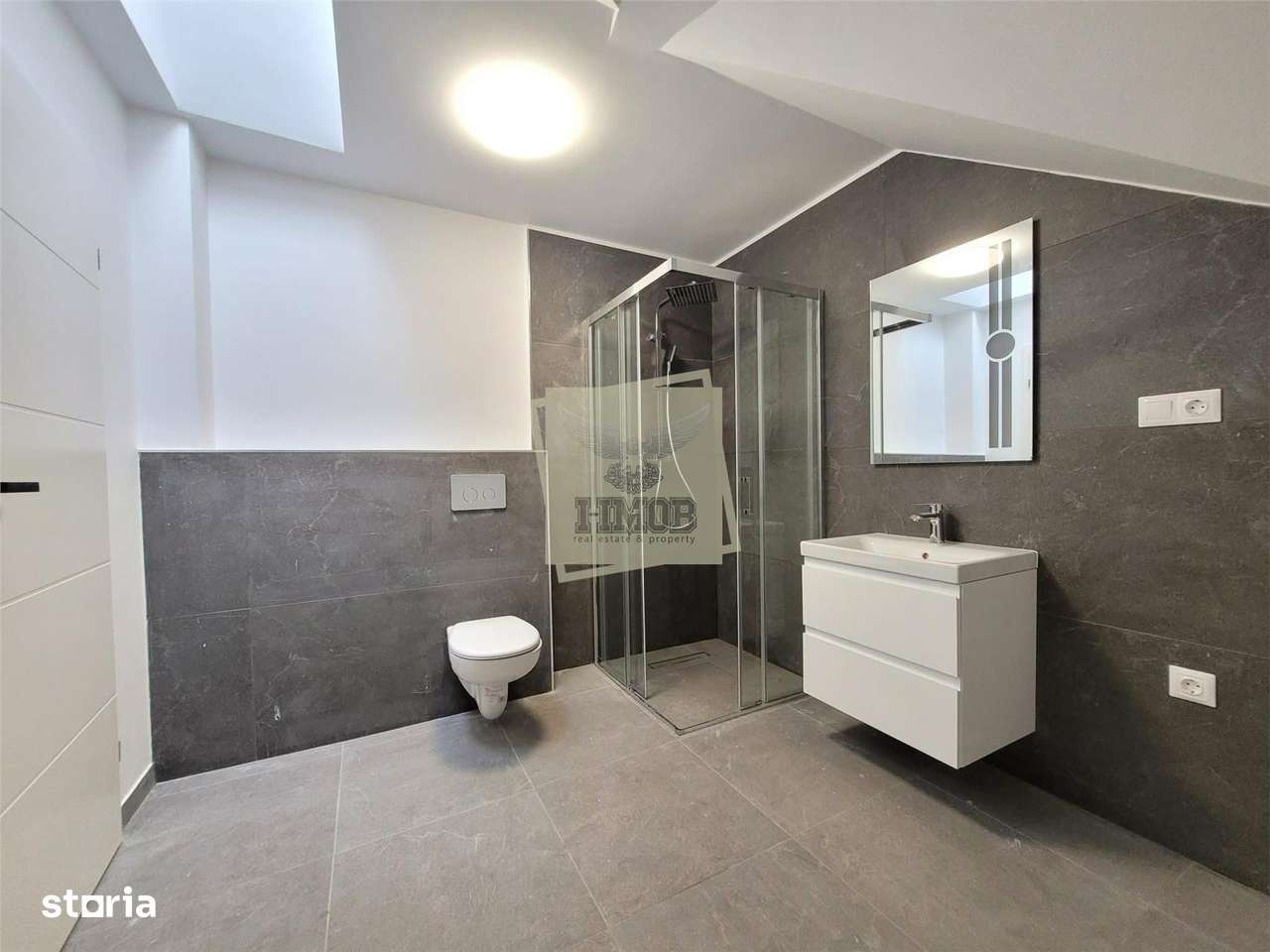 Apartament la cheie pe 2 niveluri 67 mp 2 camere 2 bai balcon Ciresica - Imagine principală: 4/9