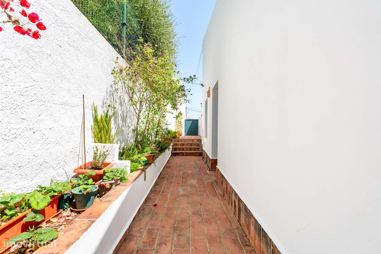 Moradia Isolada T3 com espaço exterior em Sargaçal - Lagos-21