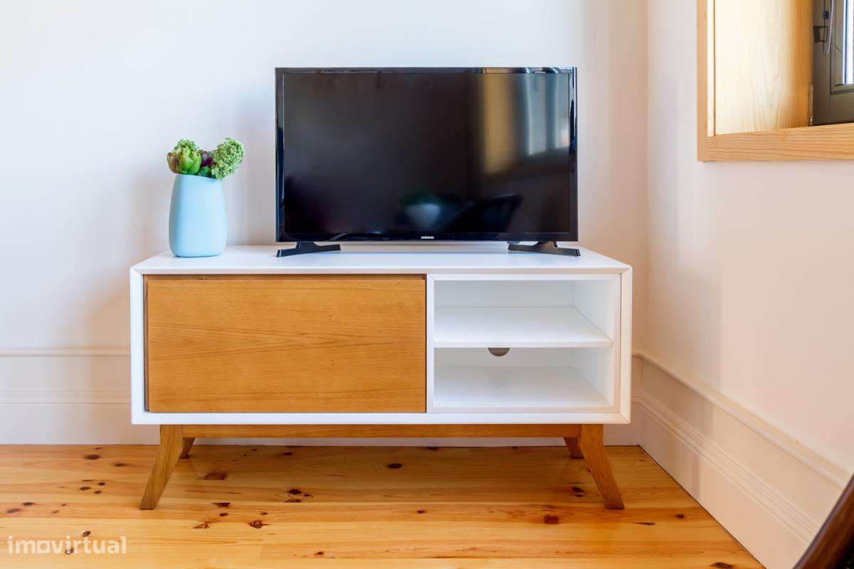 Estúdio - localizado em Santo Ildefonso Porto - Grande imagem: 2/10