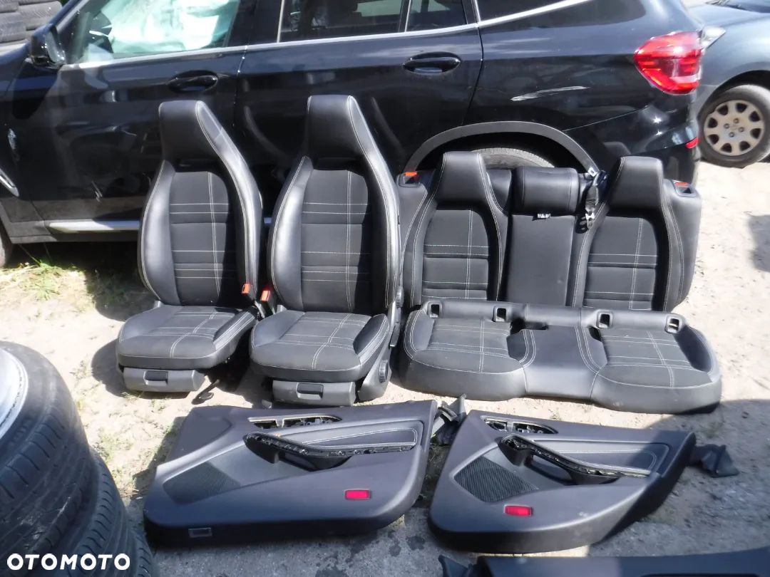 Mercedes W117 CLA  skory fotele podgrzewane  kanapa idealne EUROPA AIR BAG Elektrycznie sterowane - 1