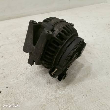 Alternador Mercedes-Benz E-Class (W211) - 4