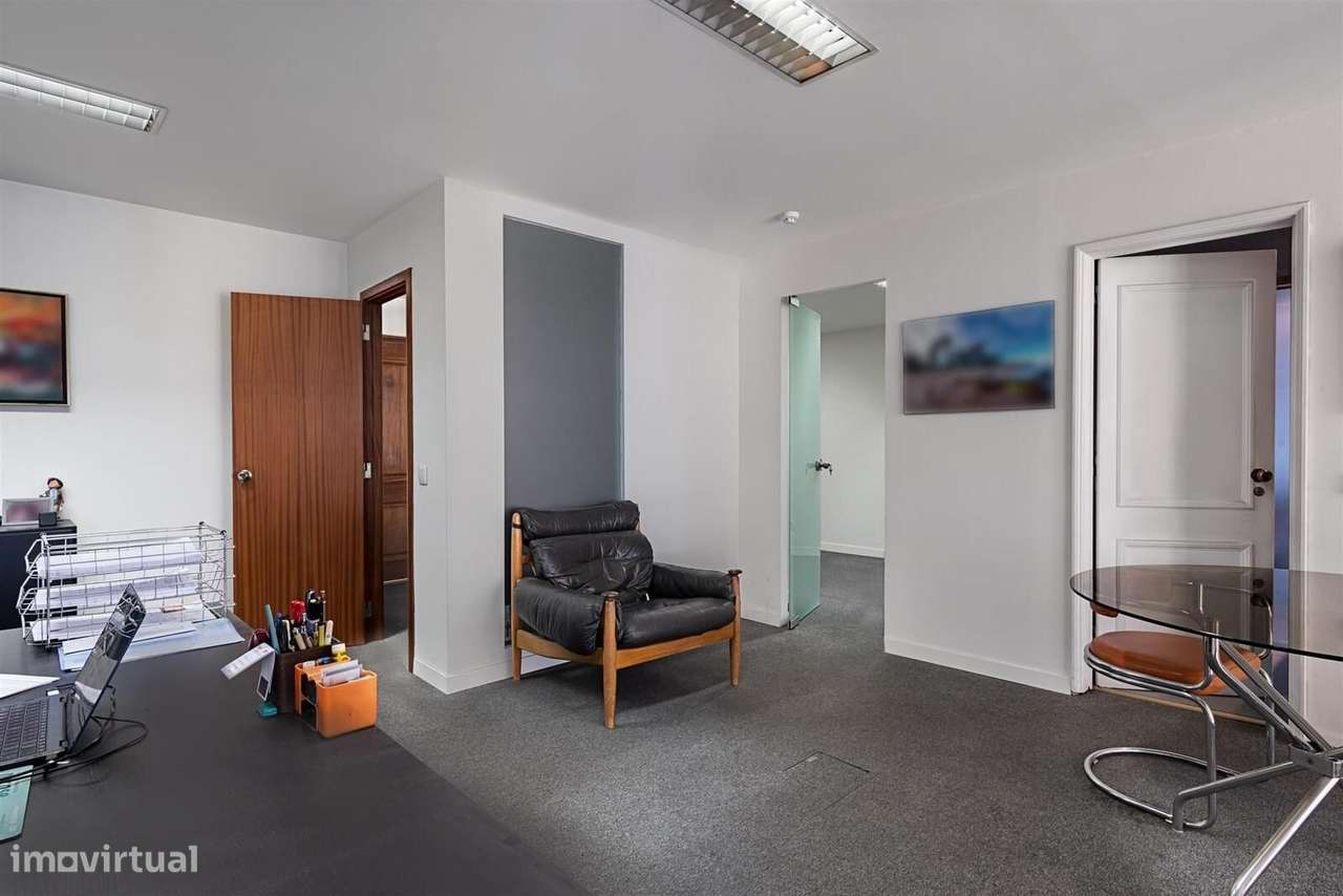 Escritório, Chiado, Lisboa - Grande imagem: 3/21