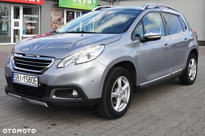 Peugeot 2008 1.2 Pure Tech GPF Style S&S - 1