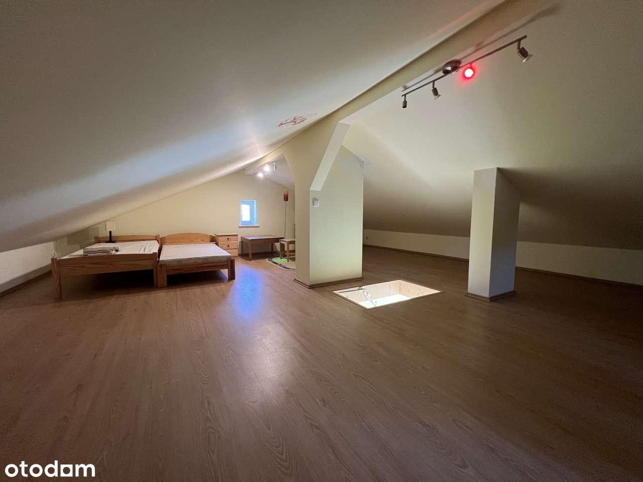 Dom wolnostojący nad jeziorem, działka 300m2, Borówno-9