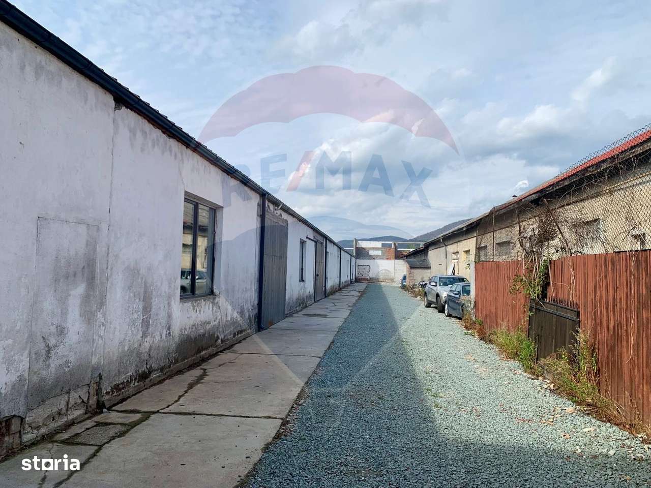 Hala de 2,400mp BD Regele Mihai Baia Mare zona Dedeman 490.000 EURO-11