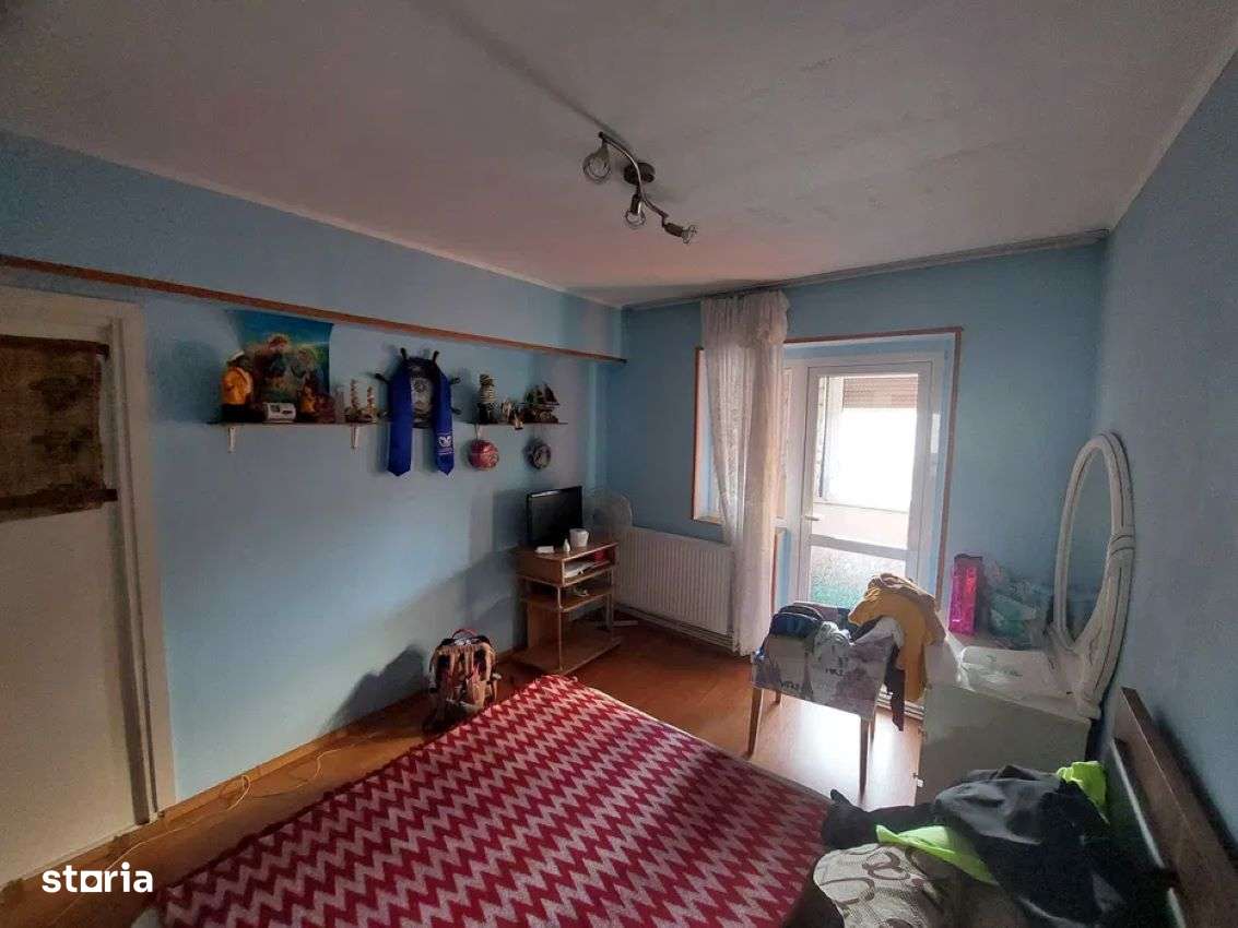 Apartament cu 4 camere in Micro 17 - Imagine principală: 4/8