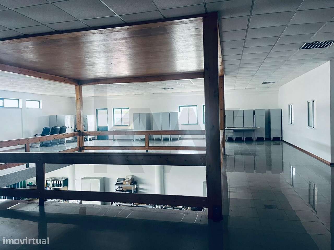 Armazém 767m2 com terreno 1854m2-21