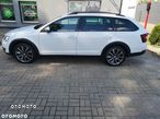 Skoda Octavia Combi 2.0 TDI DSG 4x4 Scout - 2