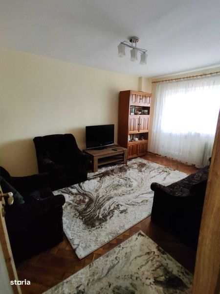 Apartament 2 camere de inchiriat