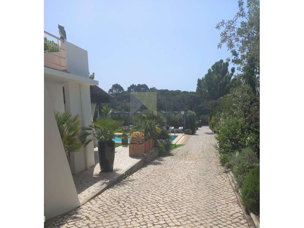 Moradia T3 com Piscina em condomínio junto ao Meco - Grande imagem: 3/36