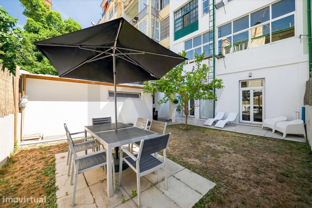Apartamento T3+1 com Jardim Privativo perto do Saldanha - Grande imagem: 3/31