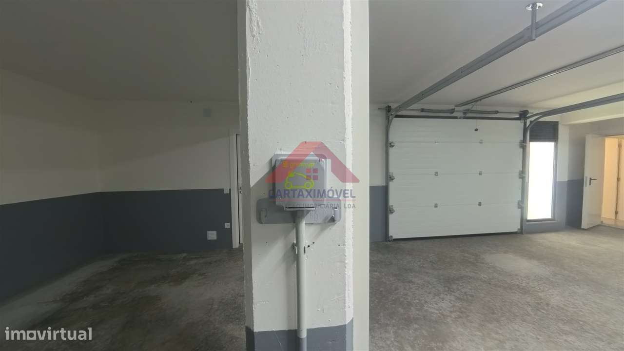 Moradia T4 Venda em Aveiras de Cima,Azambuja-11