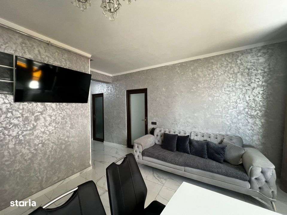 Apartament 3 Camere, 52mp, Garaj, Zona Subcetate - Imagine principală: 2/13