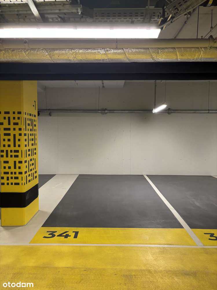 Miejsce parkingowe Rondo Daszyńskiego ul. Prosta 69D w Towarowa Towers