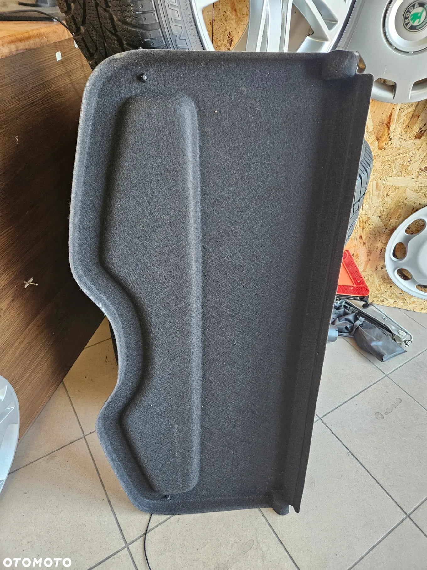 Półka tylna bagażnika Clio III 3 05- 3/5 drzwi - 2