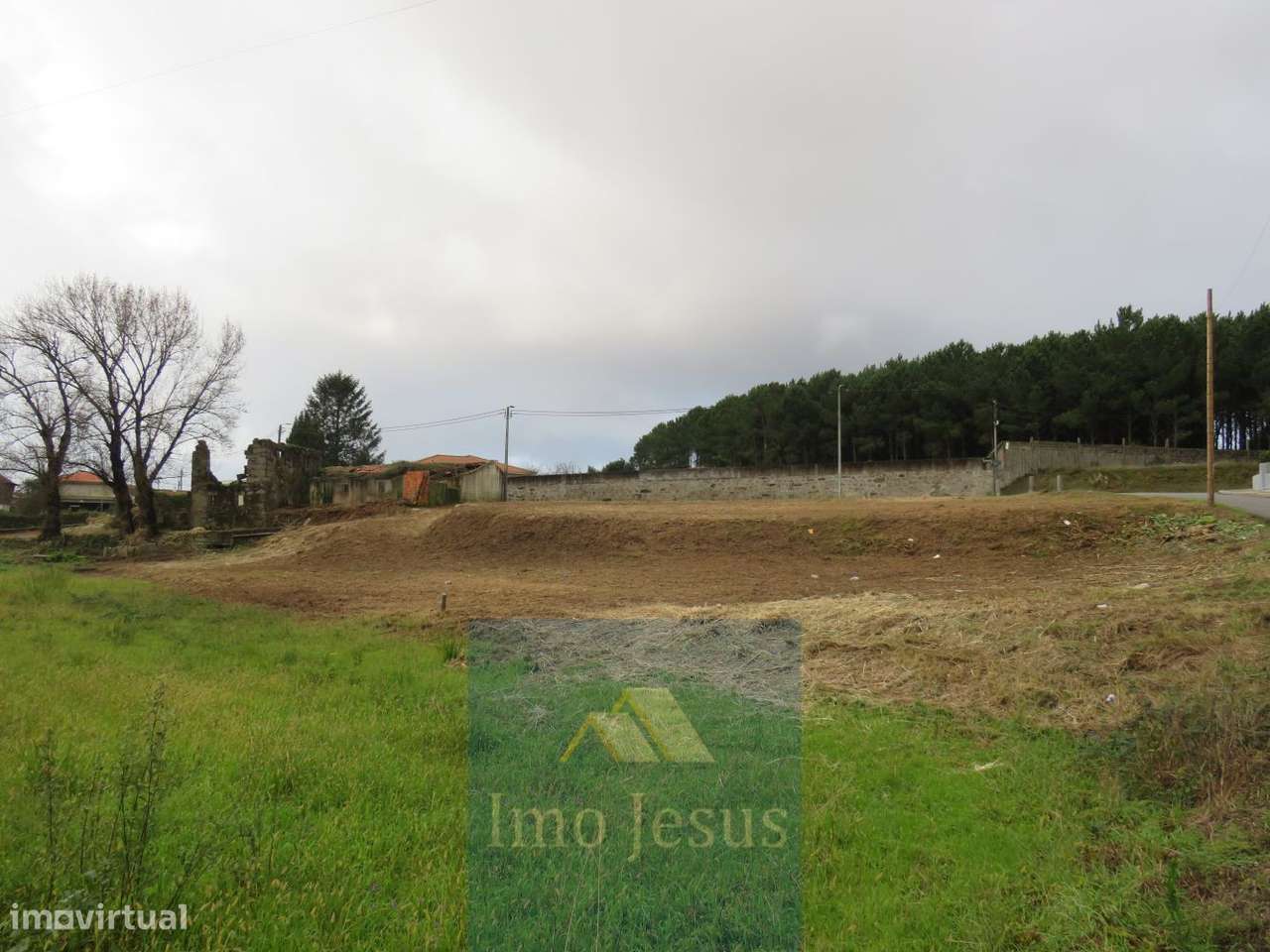Terreno para construção com 2800 metros em Perosinho-9