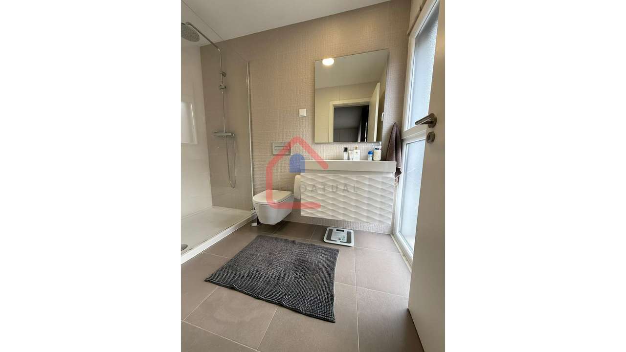 Apartamento T3 em Portugal-17