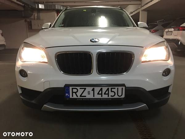 BMW X1 xDrive18d - 10