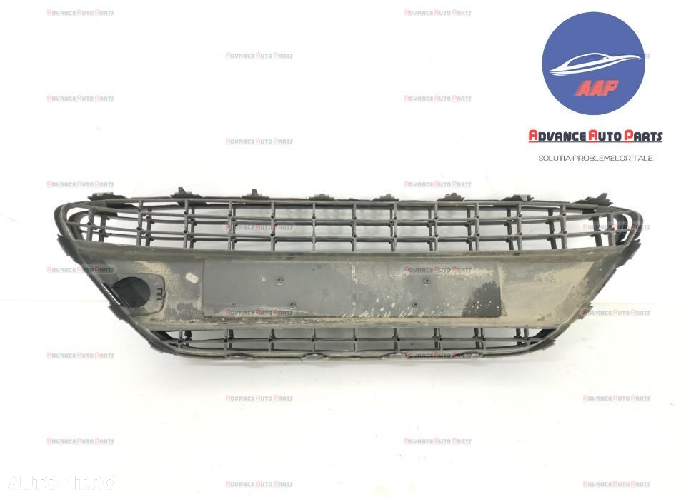 Grila inferioara originala Ford Fiesta 6 2008 2009 2010 2011 2012 2013 8A61-17B968-D - 4