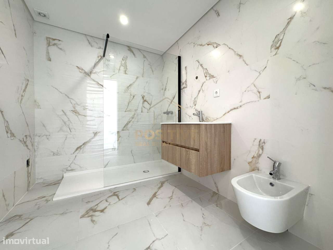T3 em Santa Marta do Pinhal | Suite, 2 varandas e zona social de 31 m2-22