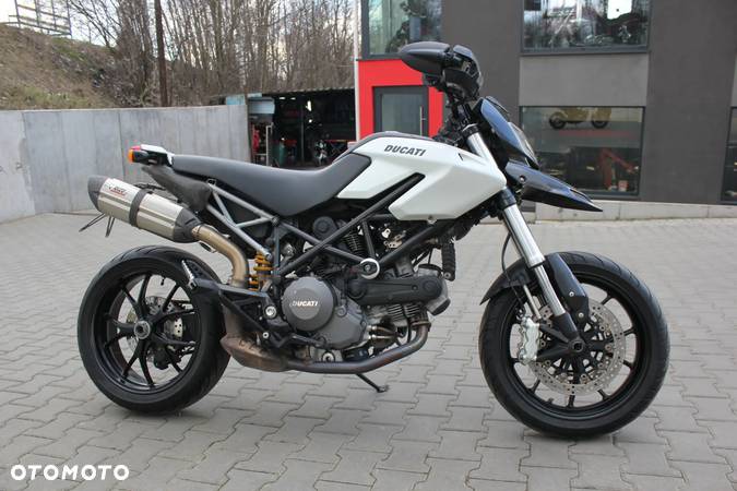 Ducati Hypermotard - 9