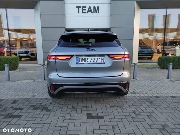 Jaguar F-Pace 2.0 P250 mHEV AWD R-Dynamic SE - 11