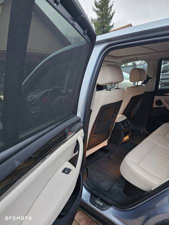 BMW X3 xDrive28i xLine - 16