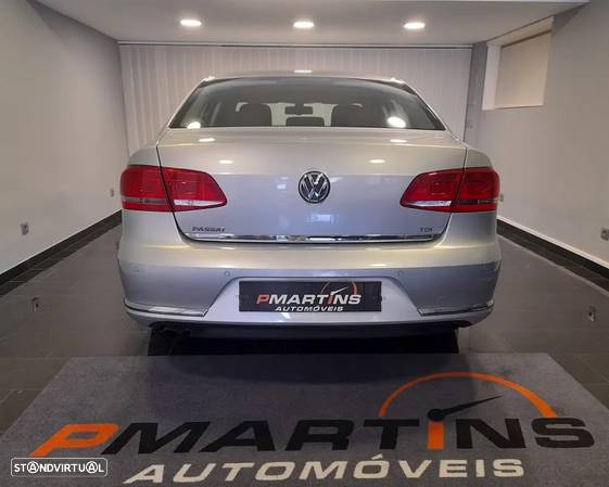 VW Passat 1.6 TDI Confortline - 10