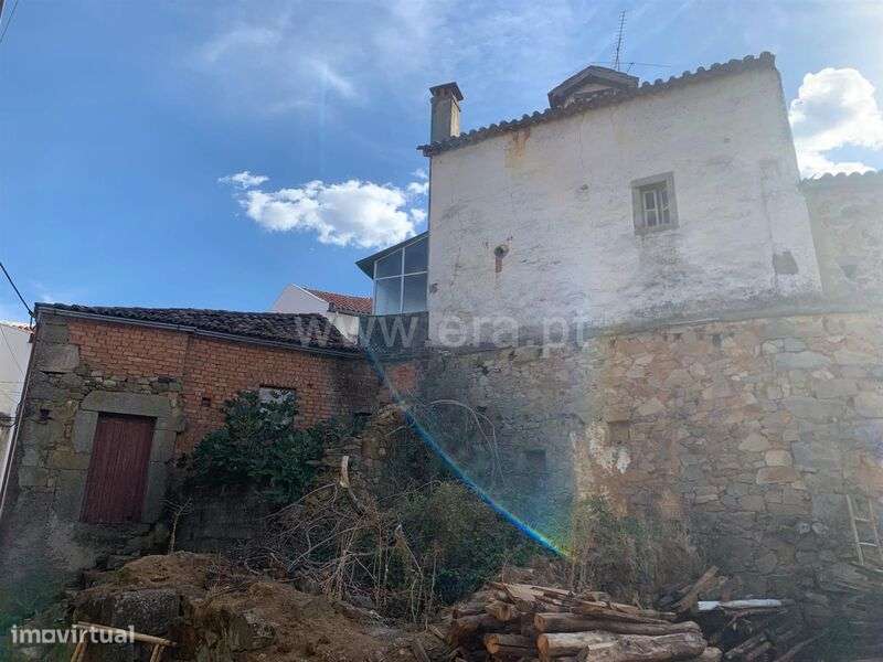 Moradia Geminada T5 / Fundão, Freixial - Grande imagem: 4/4