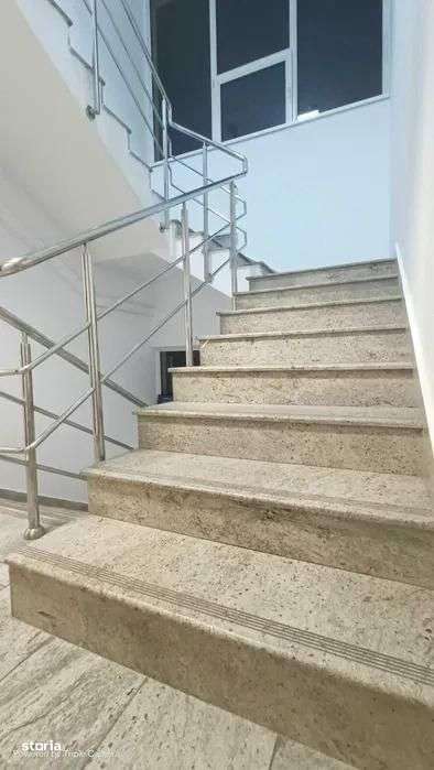 Central - zona Tribunal - disponibil intre 30 mp  si 450 mp - Imagine principală: 3/10