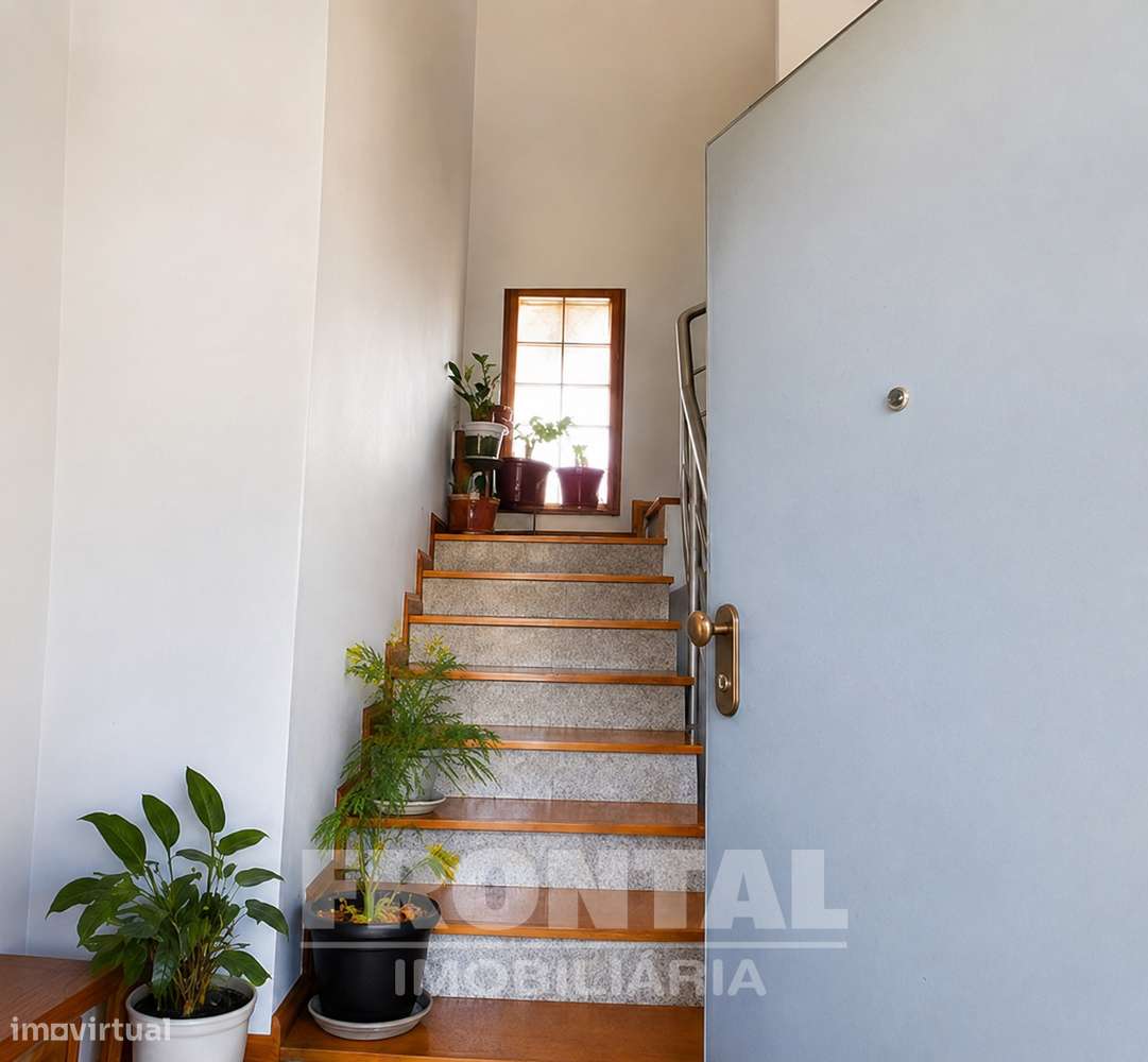 Moradia T3 | Conforto Habitacional e Excelente Localização-10