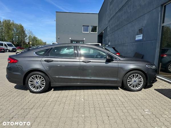 Ford Mondeo - 7