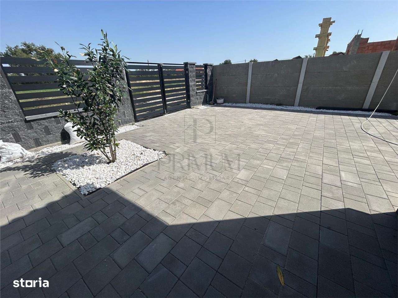 Sanmihaiul Roman- teren generos- personalizare interioara - Imagine principală: 4/5