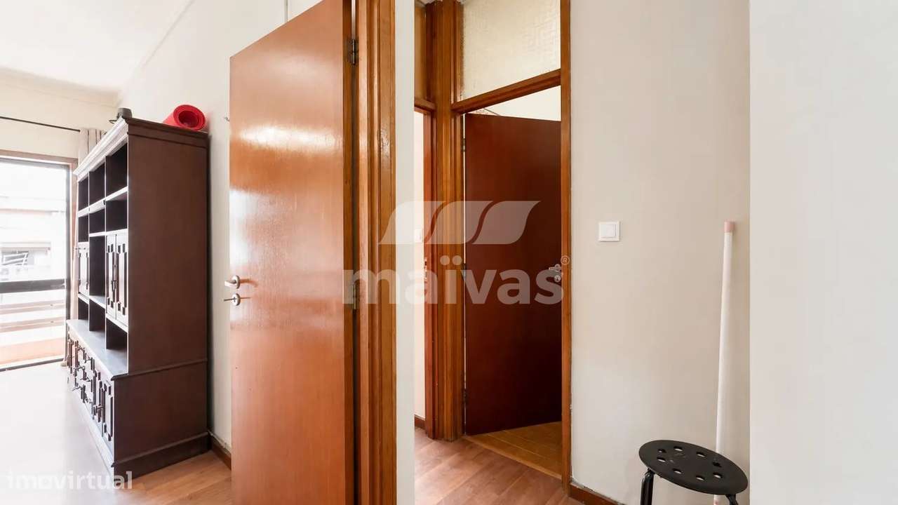 Apartamento T1 - Rua Santa Catarina, Porto-11