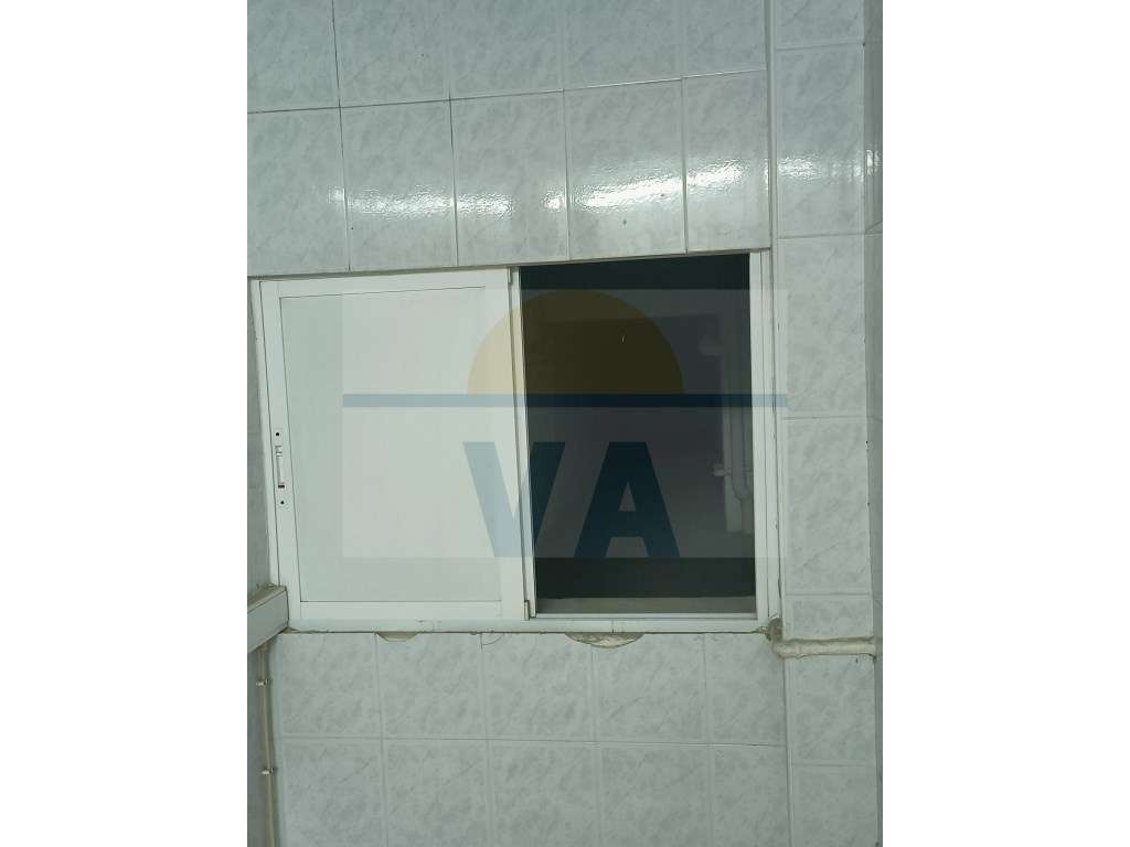 Armazém para Venda em São João da Talha - Excelente Oportunidade às...-14