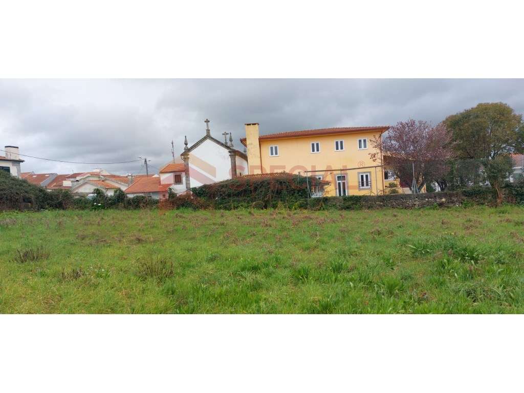 Moradia em Ruína no Centro Avintes - Grande imagem: 4/8