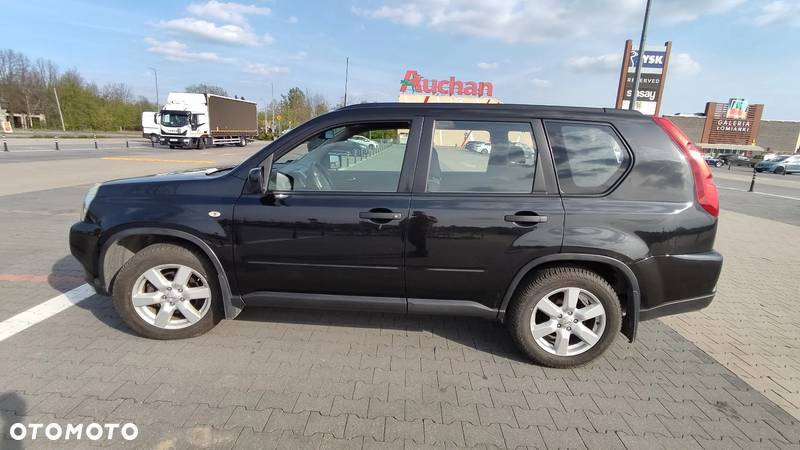 Nissan X-Trail - 8