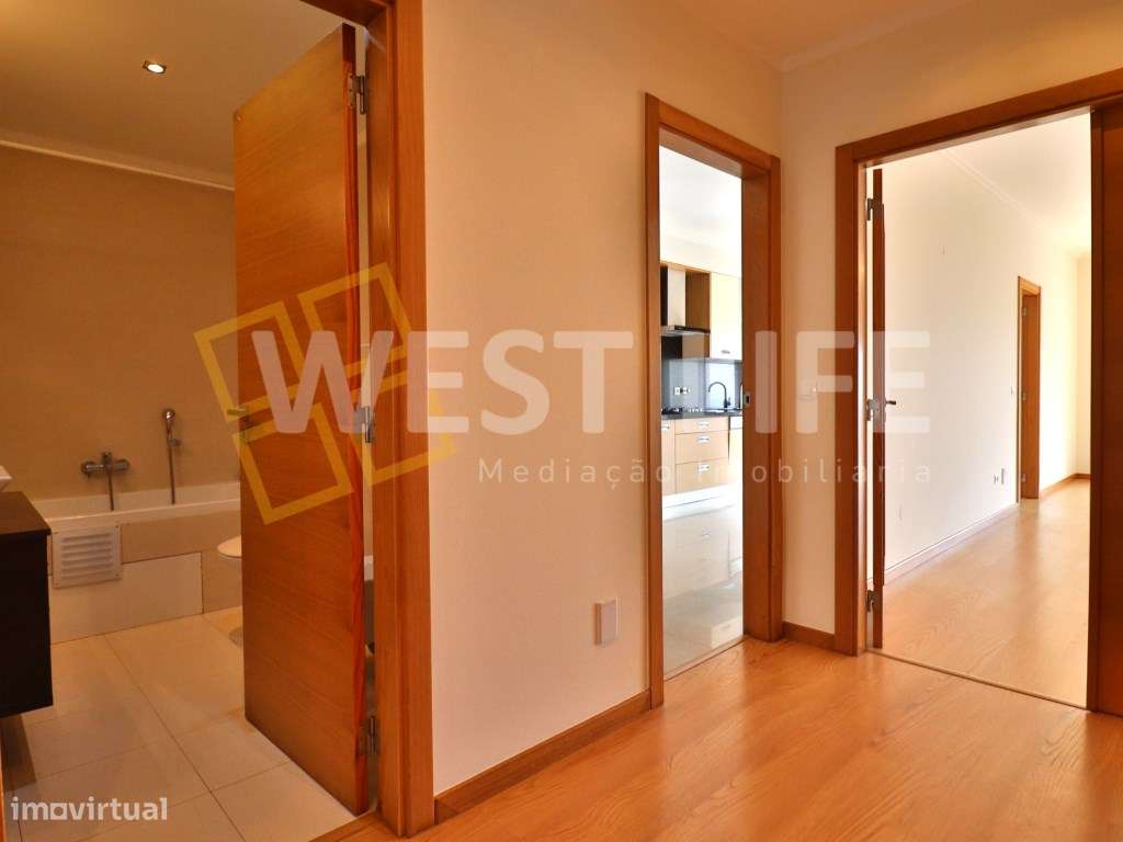 Apartamento T3 Vista Mar no Centro Histórico da Ericeira | EXCLUSIV...-8